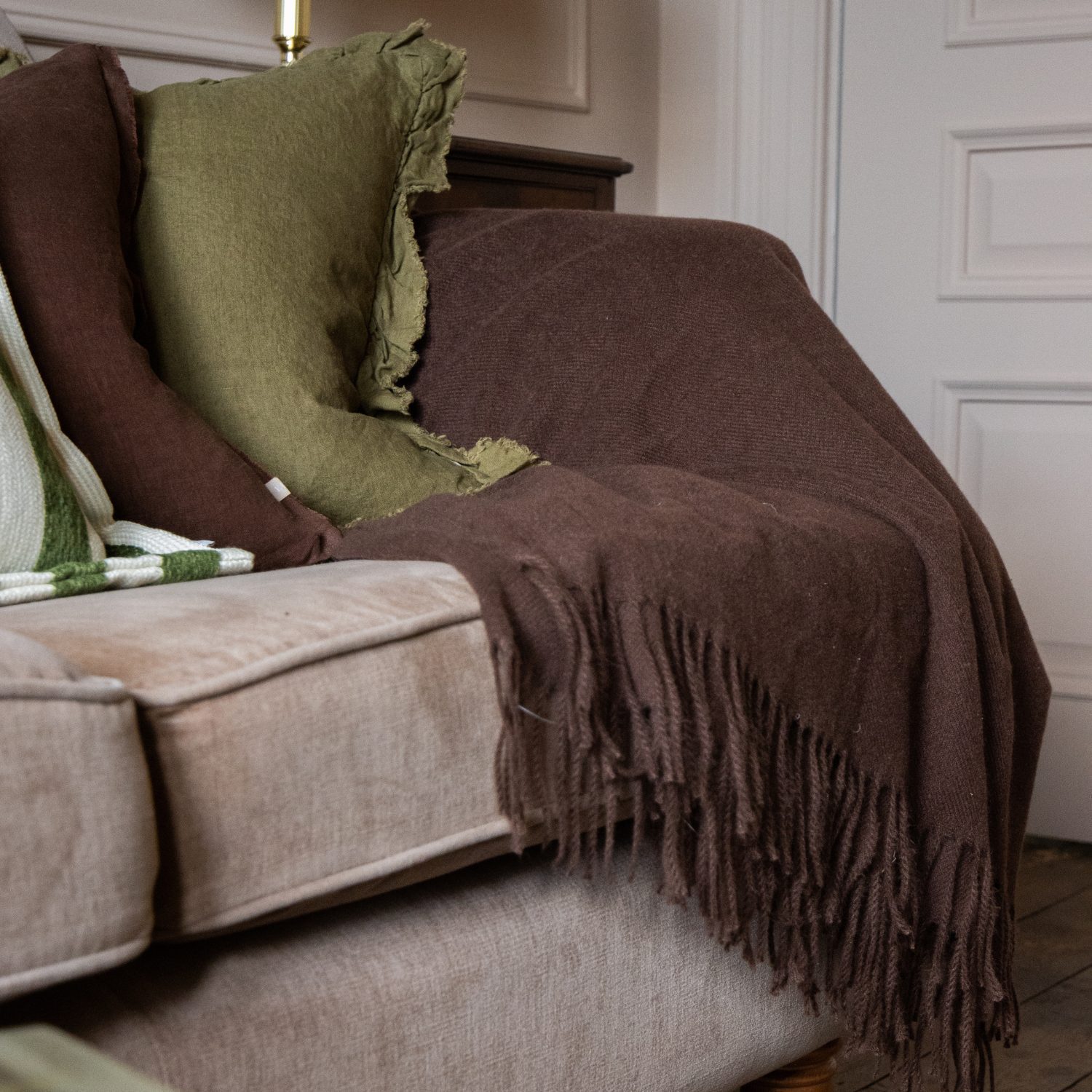 Large Della Dark Brown Throw