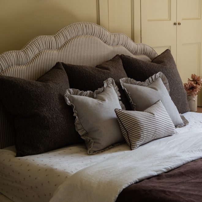 The Cocoa Cushion Combination